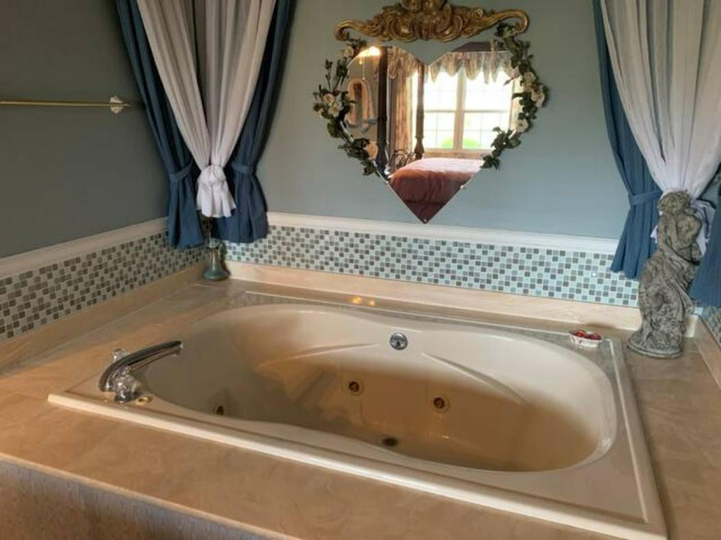 Dickey House Bed And Breakfast Marshfield Екстер'єр фото