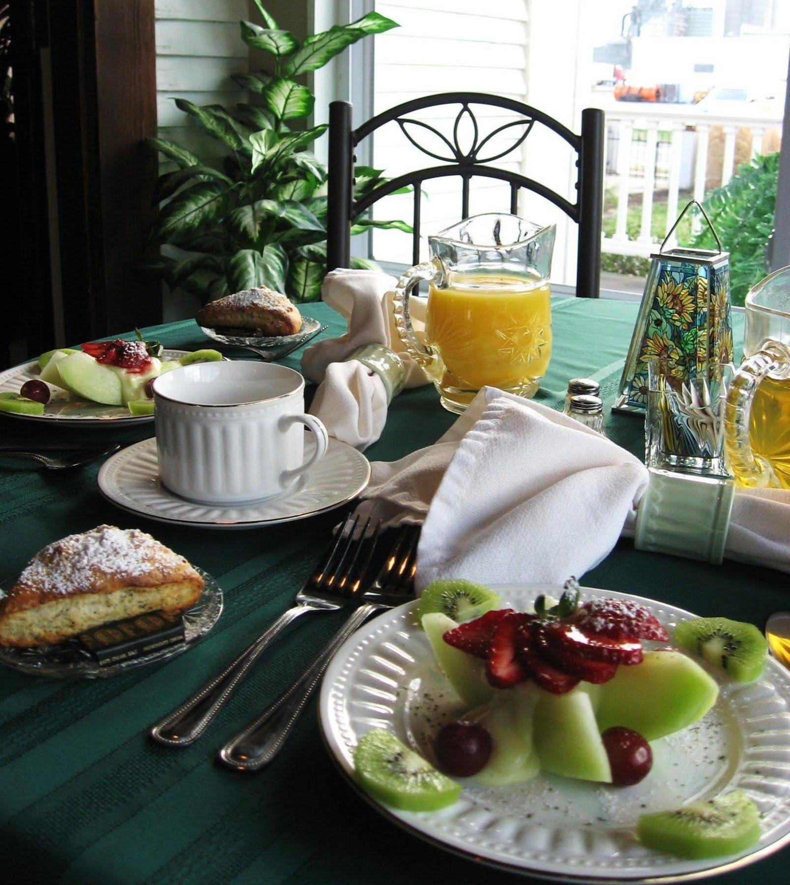 Dickey House Bed And Breakfast Marshfield Екстер'єр фото