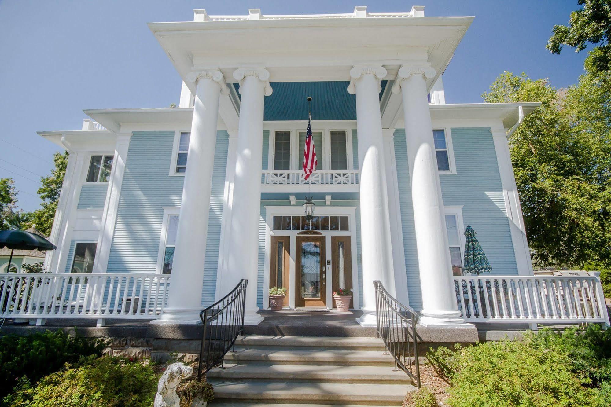 Dickey House Bed And Breakfast Marshfield Екстер'єр фото